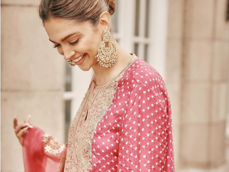 Deepika s KOACA Look For Cheap