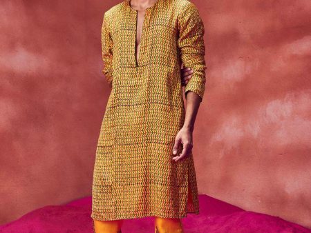 Yellow Printed Kurta With Joggers Online Hot Sale