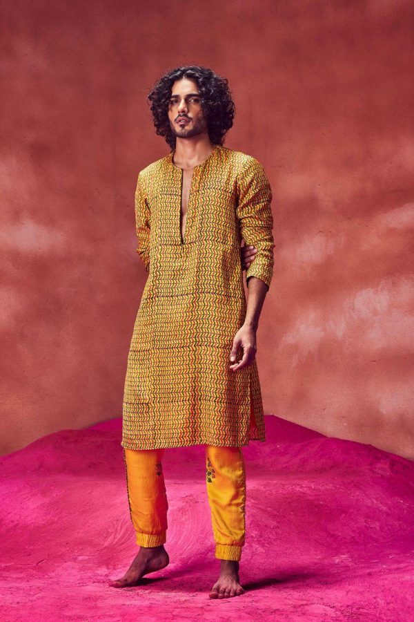 Yellow Printed Kurta With Joggers Online Hot Sale