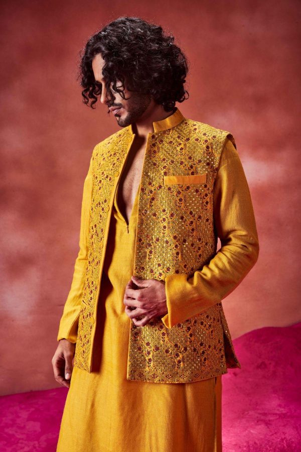 Yellow Kurta andEmrboidered Bundi Set Online now