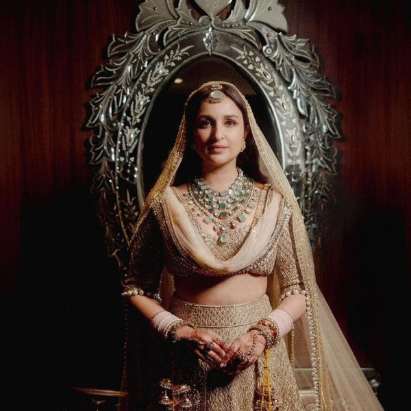 Parineeti s Wedding Look Online Sale