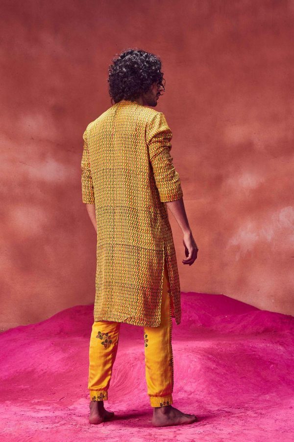 Yellow Printed Kurta With Joggers Online Hot Sale